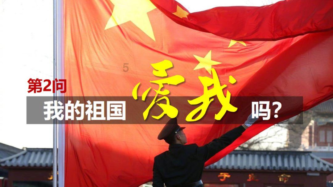 度假的时尚女孩